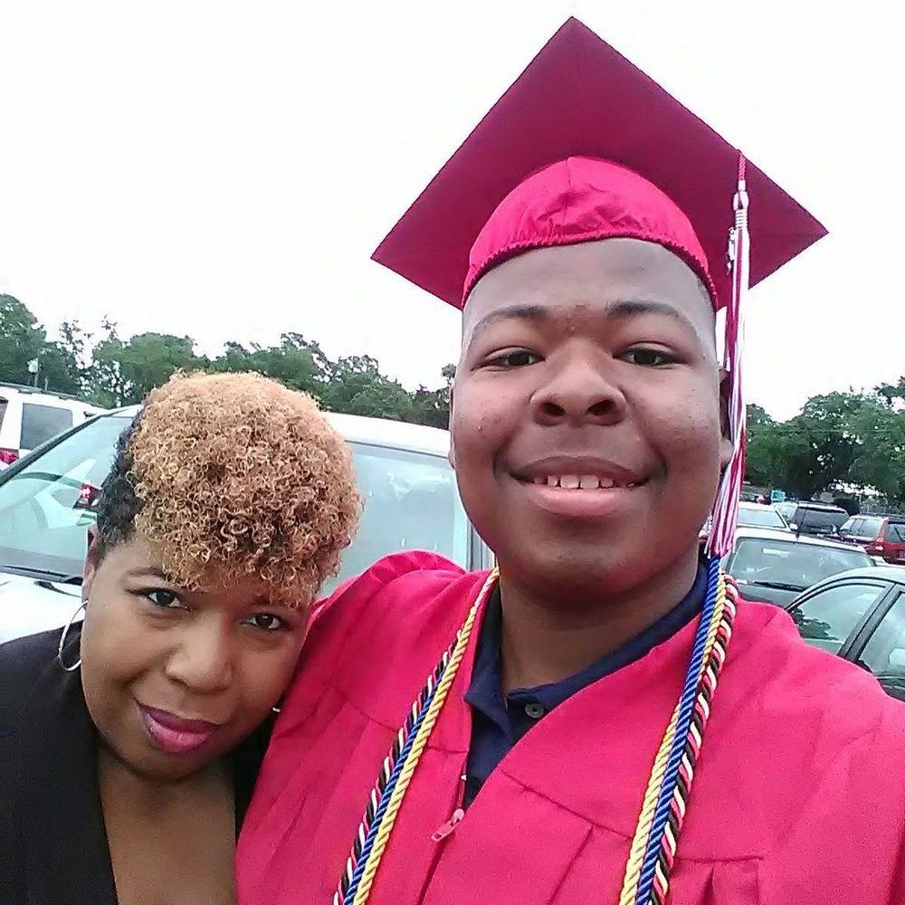 Meet your Posher, Derek